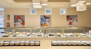 Grand Luxor All Suites Alicante