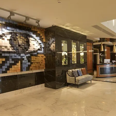 Grand Luxor All Suites Hotel Alicante