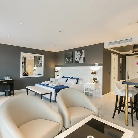 Hotel Grand Luxor All Suites 5*