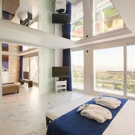 Hotel Grand Luxor All Suites 5*