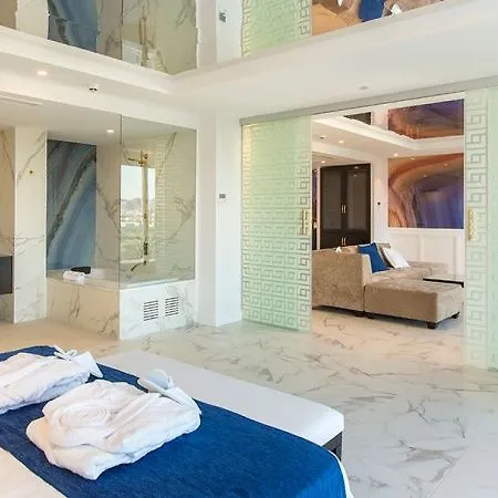 Grand Luxor All Suites 5*